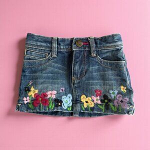 BABY GAP Floral Embroidered Denim Skirt Size 12-18 Months